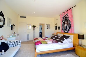 Family Villa, 4 Bedrooms, Private Pool, Pool View