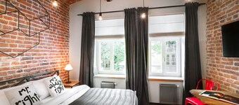 Well Well Aparthotel