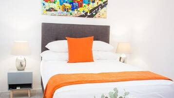 Classic Double Room, Ensuite (Mountain Room 103)