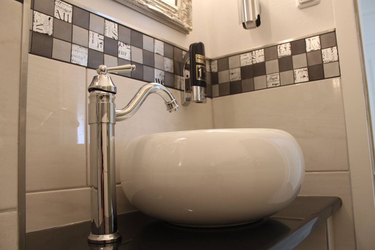 comfort double room | bathroom sink