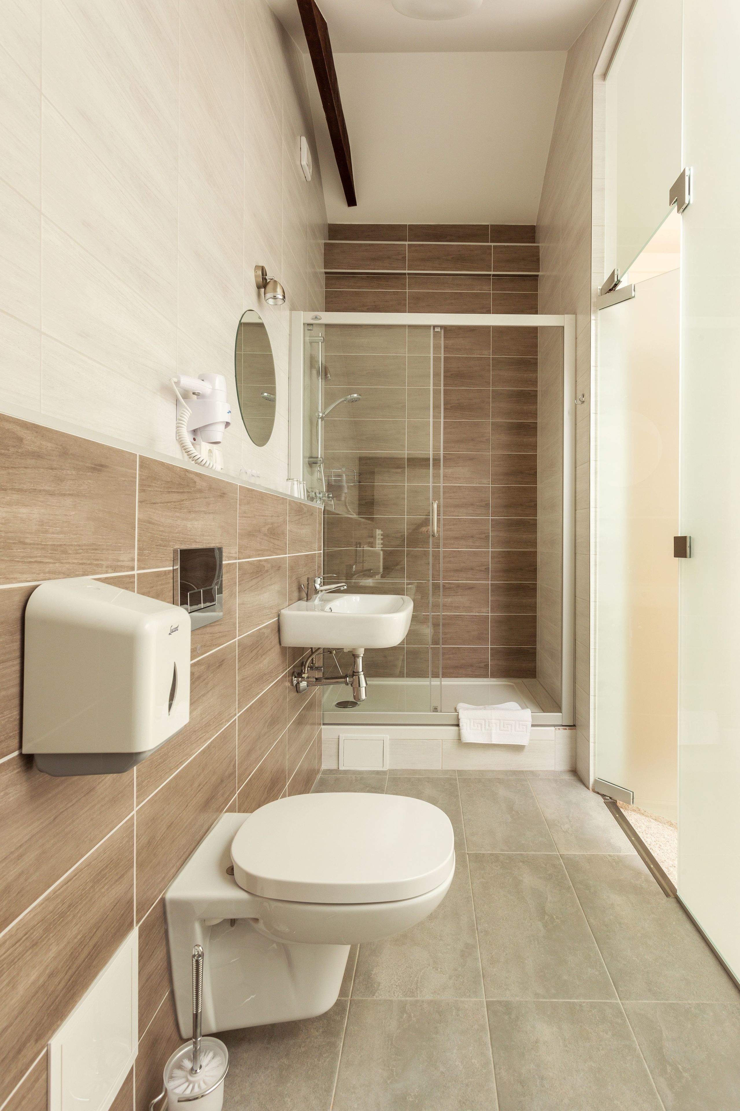 superior twin room | bathroom | free toiletries, hair dryer, towels, soap