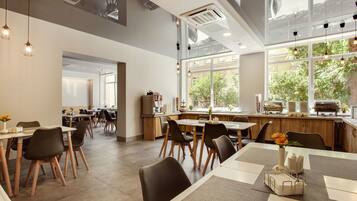 Daily buffet breakfast (EUR 15 per person)