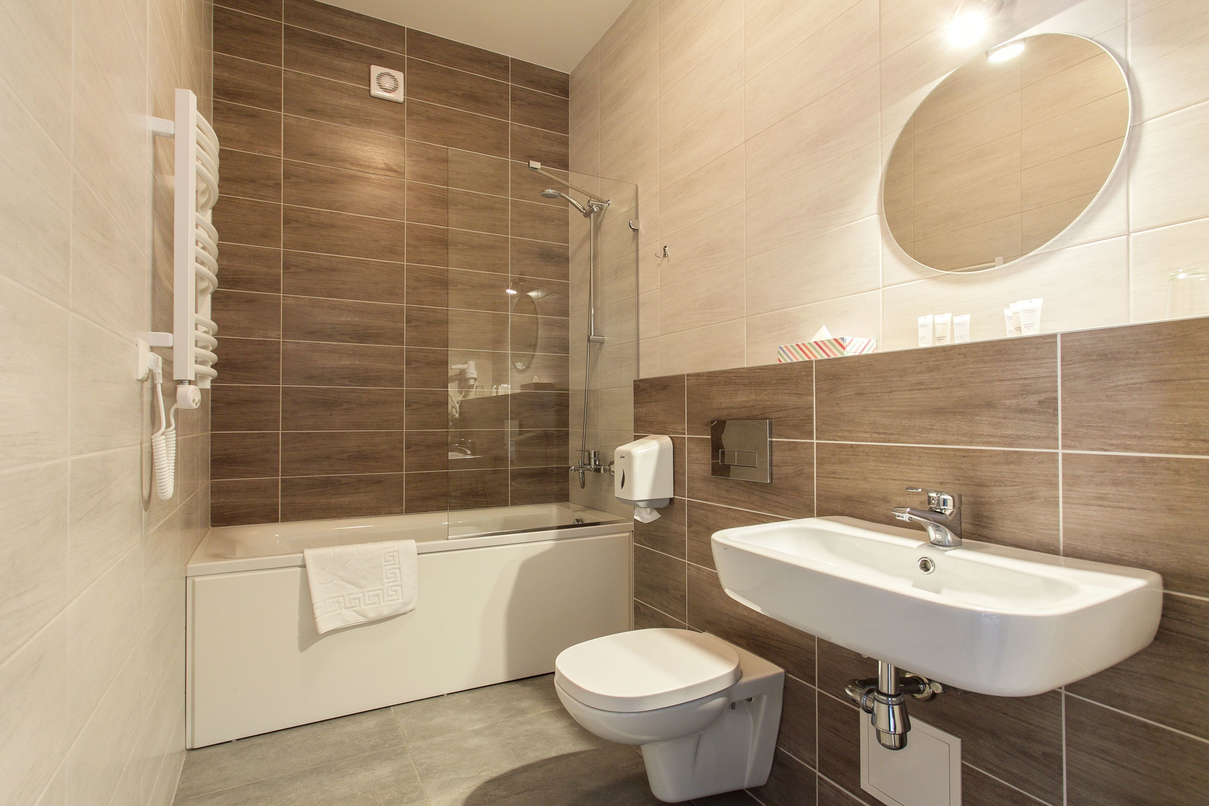 deluxe double room | blackout curtains, soundproofing, iron/ironing board