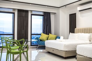 Premier Suite, Tower | Premium bedding, pillowtop beds, minibar, laptop workspace - Sunbow Suites (Kuala Lumpur)