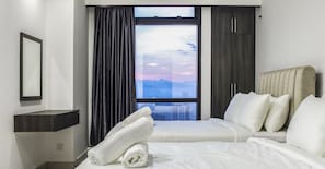 Premier Suite, Tower | Premium bedding, pillowtop beds, minibar, laptop workspace - Sunbow Suites (Kuala Lumpur)
