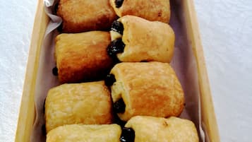 Colazione a buffet a pagamento, servita tutte le mattine