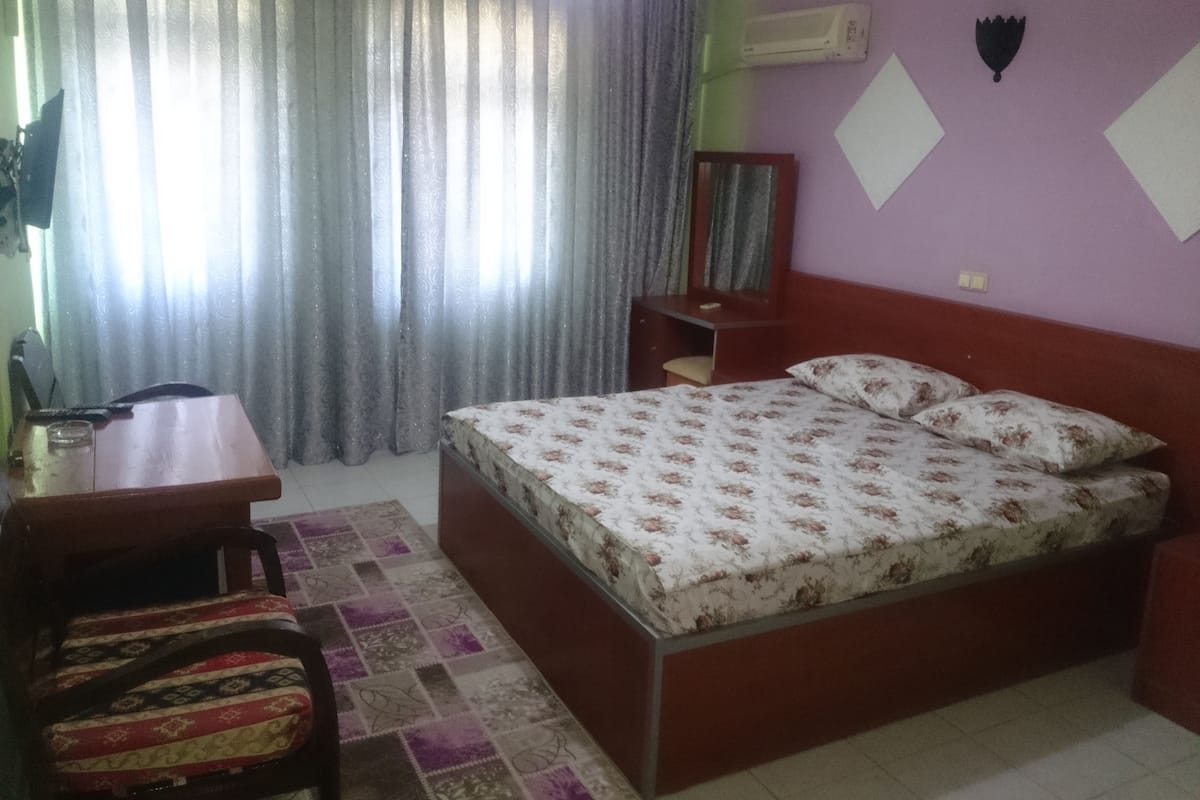 Kamer, 1 twee- of 2 eenpersoonsbedden | Kameruitzicht