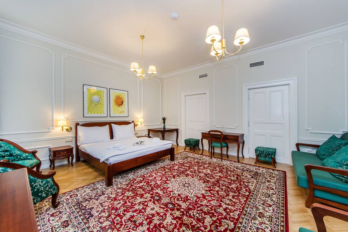 Grand Apartment