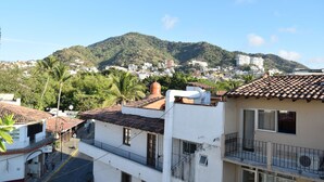 Unclassified image, 5 of 47, button - Basic-Hotel (Puerto Vallarta)