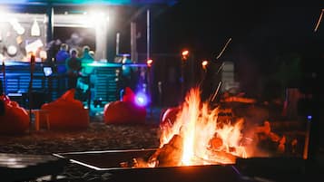 Private beach, sun loungers, beach volleyball, beach bar