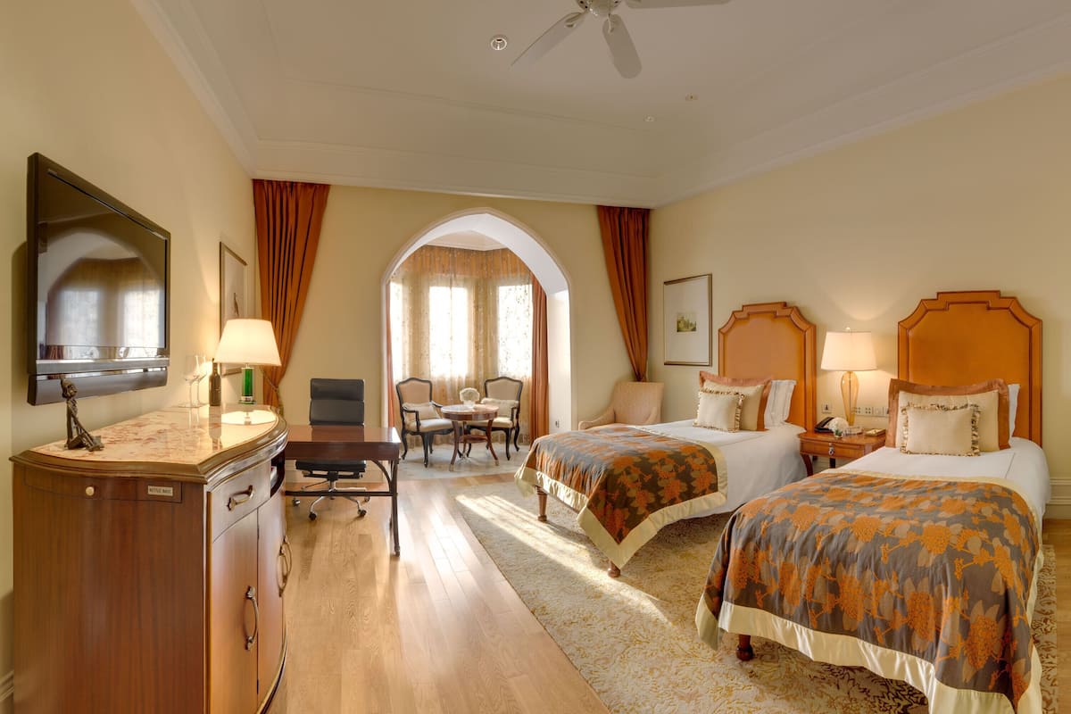 luxury grande room city view king bed | view from room