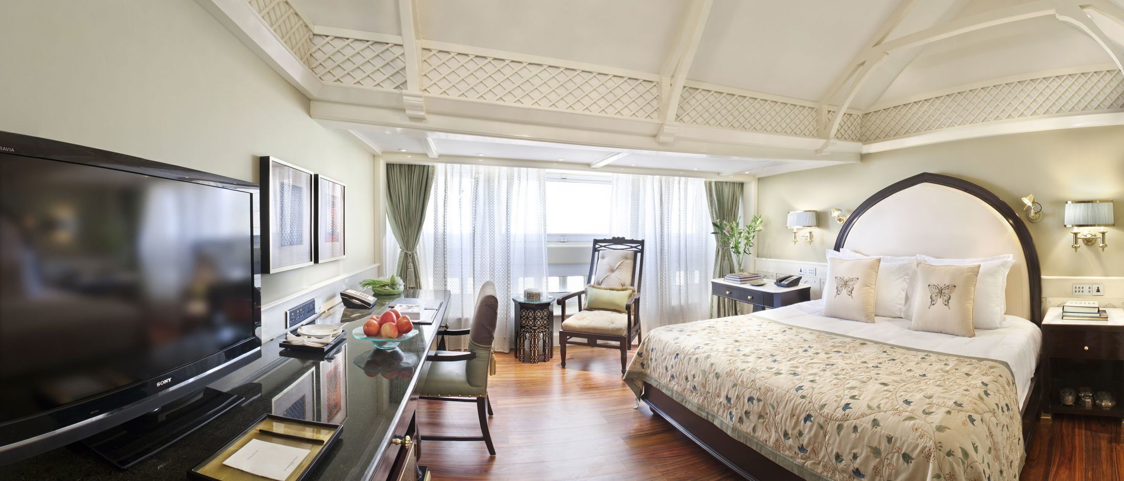 Ropa de cama de alta calidad y minibar 