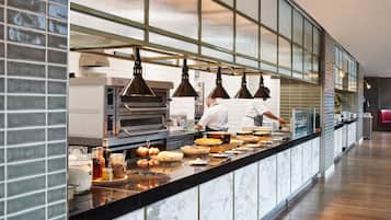 Desayuno buffet incluido todos los días