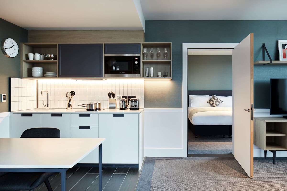 1 habitación y ropa de cama hipoalergénica