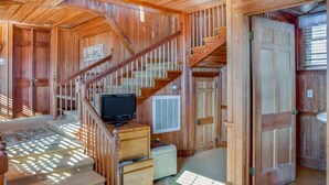 Flat-screen TV - The Castle B&B on Silver Lake Harbor (Ocracoke)