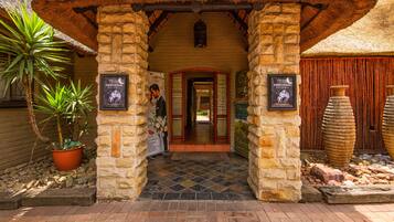 EntrĂ©e de lâhĂ©bergement