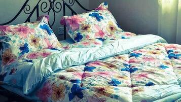 Kamar Double, kamar mandi pribadi | Wi-Fi gratis dan seprai linen