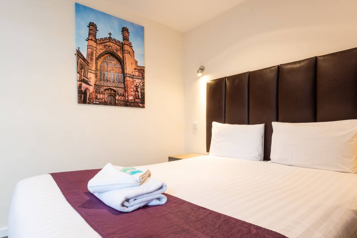 Deluxe Single Room