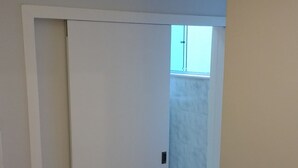 Unclassified image, 2 of 18, button - Ipanema Studio - RVP585-403 (Rio de Janeiro)