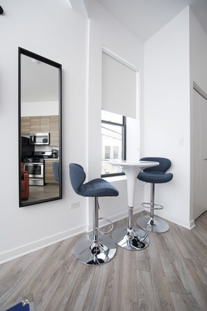 Tabla de planchar con plancha y wifi gratis