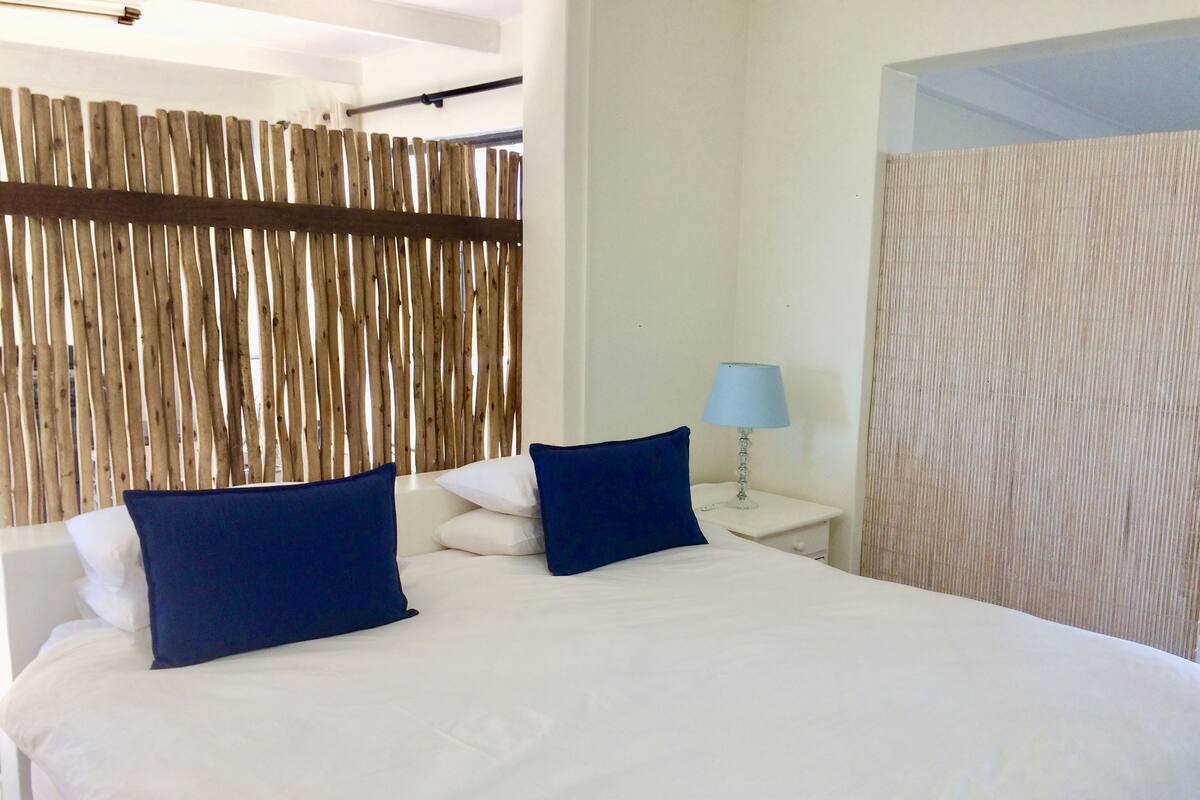 Family Cottage, 1 Bedroom, Sea View | 1 bedroom, individually decorated, individually furnished