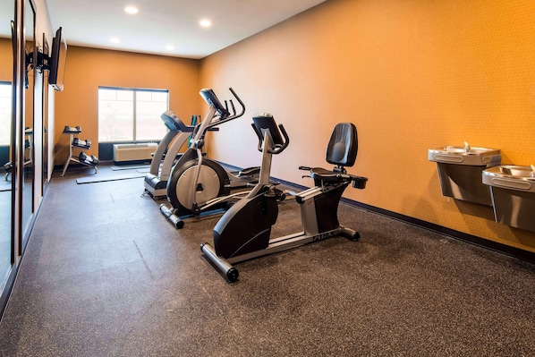 Sports facility - False River Hotel (New Roads)