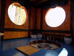 Interior - Beautiful cottage on scenic Adirondack hobby farm  (North River)