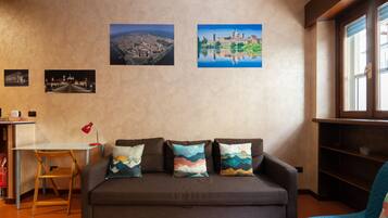 Televisión, reproductor de DVD y estéreo