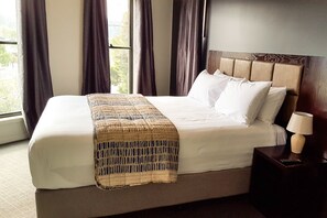 Premium bedding, iron/ironing board, free WiFi, bed sheets