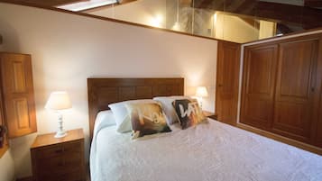 3 habitaciones, tabla de planchar con plancha y wifi gratis