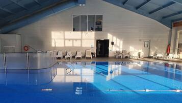Innenpool, Außenpool