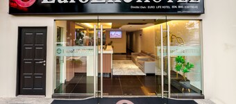 Alaxis Hotel