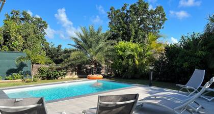 Villa contemporaine avec 2 suites, 90 m2, piscine privée
â