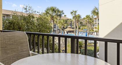 3 Bedroom Condo/ Sleeps 8 / Beautifully Upgraded