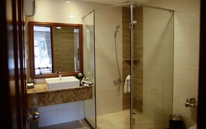 Free toiletries, hair dryer, slippers