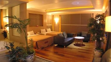 Deluxe-Vierbettzimmer | Zustellbetten, Bettwäsche