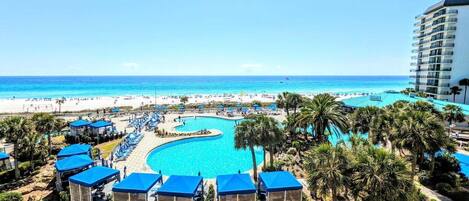 Udendørs pool, opvarmet pool