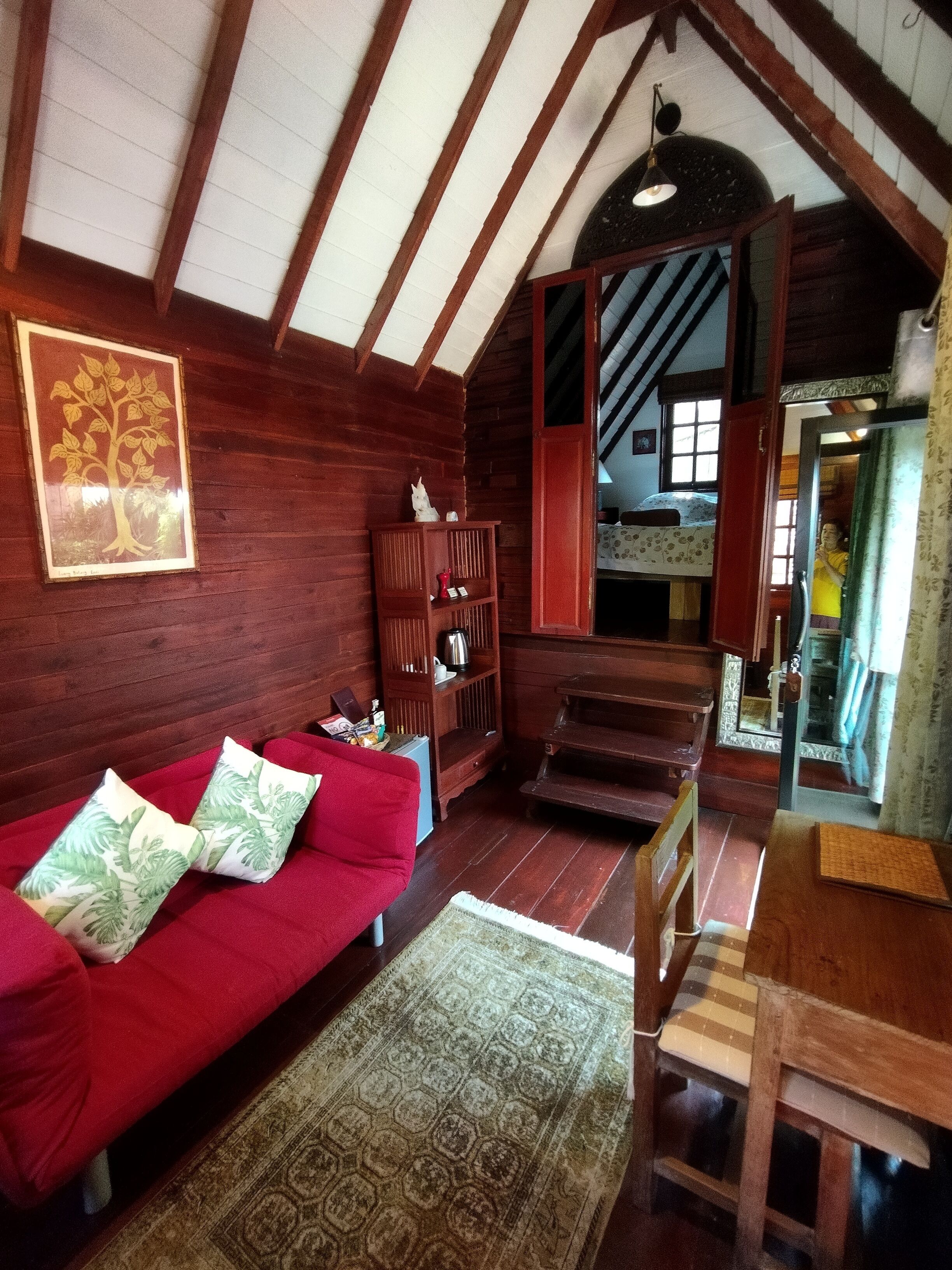 mini suite (hippo) | living area