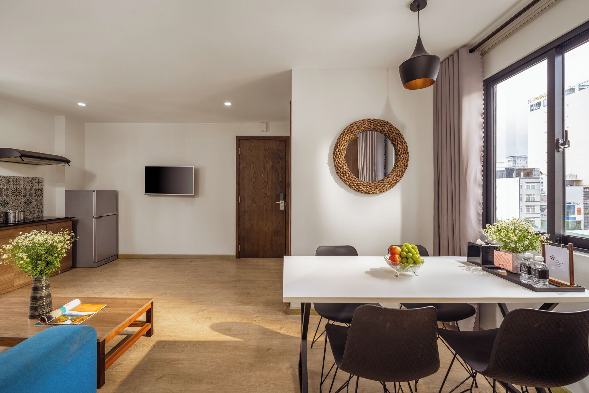 Deluxe Apartment, 1 Bedroom, City View | Living area | Flat-screen TV