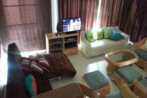 3 Bedroom Villa | Living room | Flat-screen TV - Cha Am Beach Front Pool Villa (Cha-am)