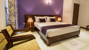 Deluxe Double with Balcony | Pemandangan dari kamar