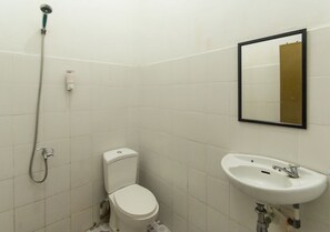 Standard Room | Bathroom | Shower, free toiletries - Waisai Beach Hotel (Waisai)