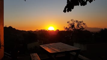 Chambre Ăconomique, vue piscine | Vue depuis le balcon