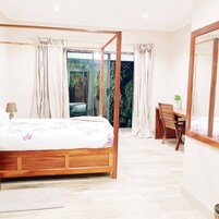 Basic Double Room | Desk, laptop workspace, soundproofing, iron/ironing board