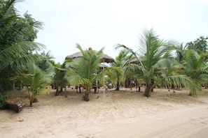 Property grounds - Korkoe (Ada)