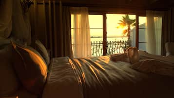 Deluxe Double Room, Balcony, Sea View | Premium bedding, minibar, in-room safe, iron/ironing board