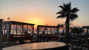 Terrace/patio - Ra Otel (Ayvalik)