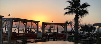 Ra Otel