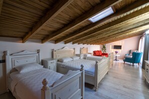 Quarto família, vista para o mar | Roupas de cama premium, frigobar, cofres nos quartos