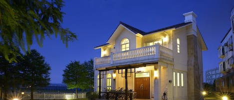 Front of property - evening/night